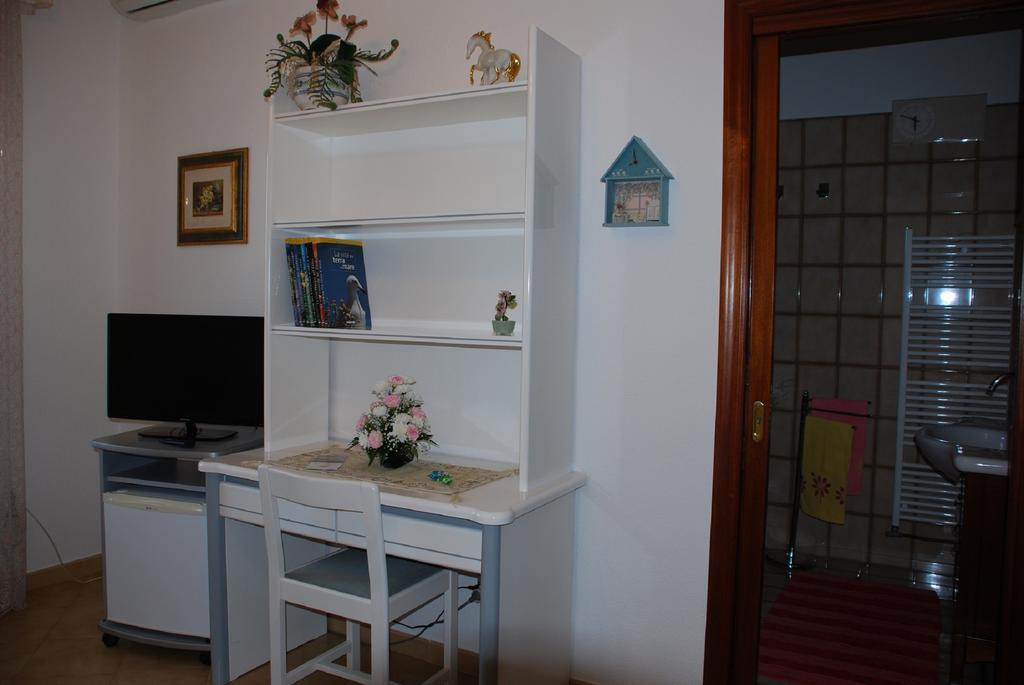 B&B La Rosa Antica Castro  Bagian luar foto