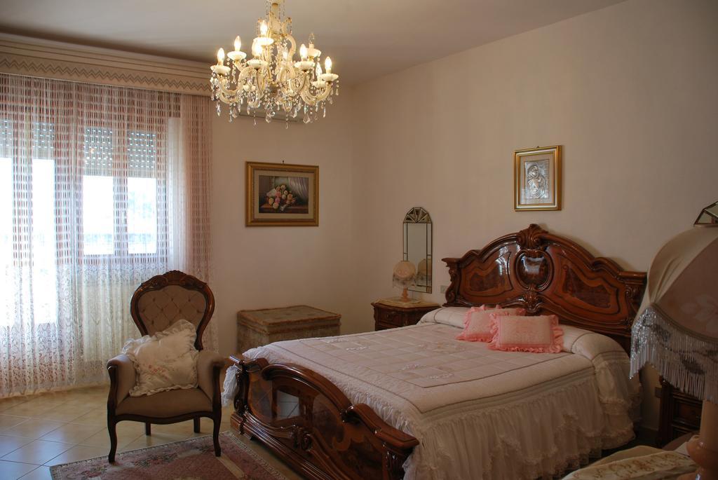 B&B La Rosa Antica Castro  Bagian luar foto
