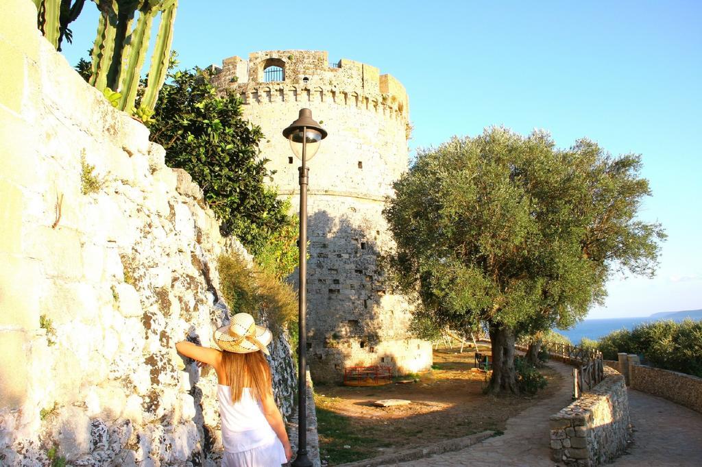 B&B La Rosa Antica Castro  Bagian luar foto