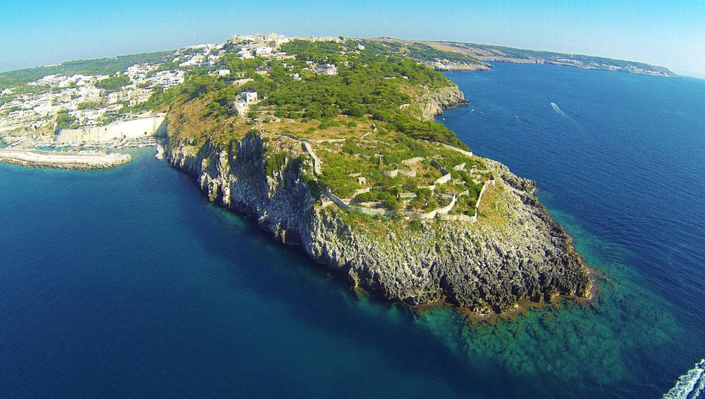 B&B La Rosa Antica Castro  Bagian luar foto